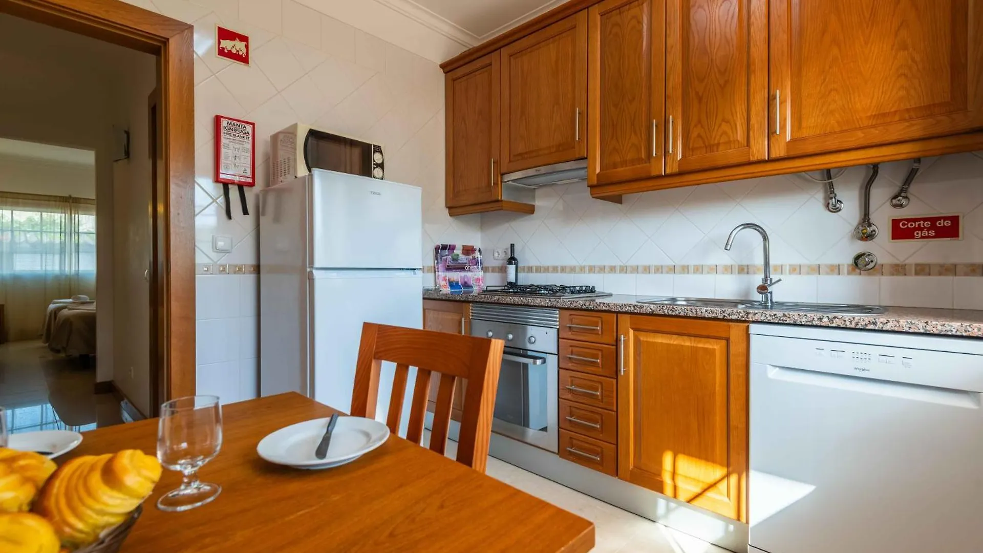 Apartamentos Monte Da Vinha I Албуфейра 0*,  Португалия